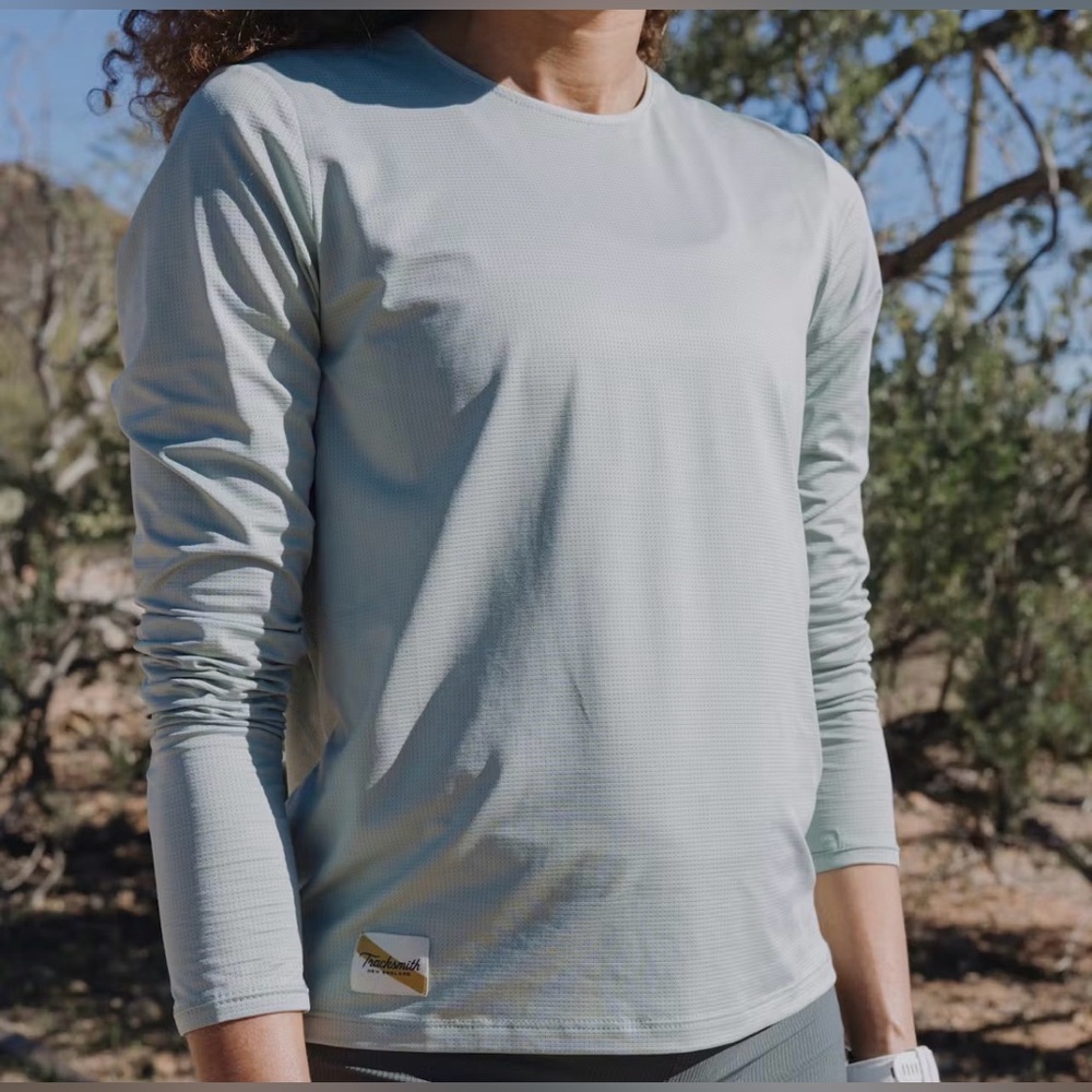 Tracksmith Twilight Long Sleeve light blue Size M